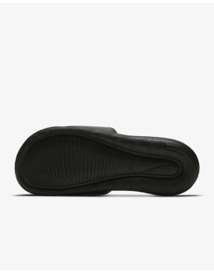 CIABATTE NIKE VICTORI ONE DONNA